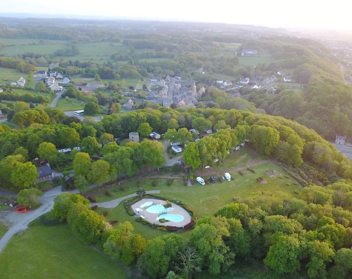 Camping Le Balcon De La Baie Saint-Marcan 3*,