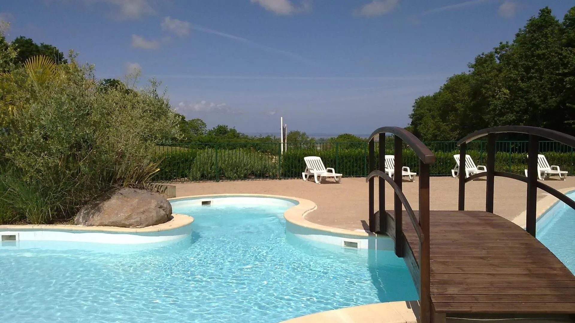 *** Kemping Camping Le Balcon De La Baie Saint-Marcan Francja
