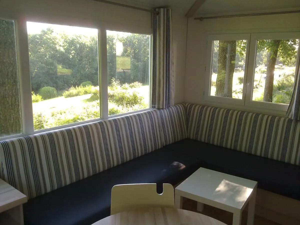 Camping Le Balcon De La Baie Saint-Marcan Kemping
